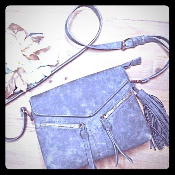 Handbags - Gray Crossbody Purse NWOT
